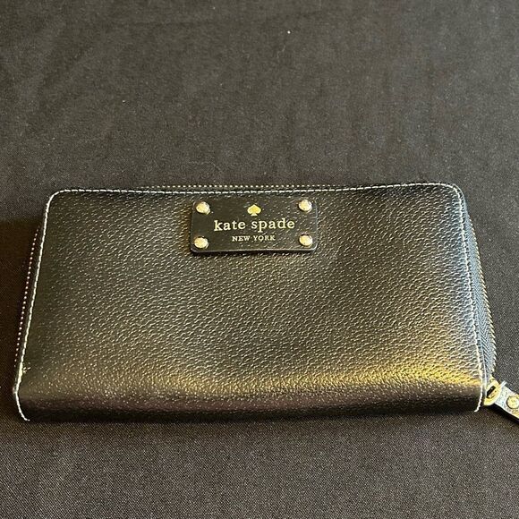 Kate Spade Black Long Wallet Excellent Condition main image 4